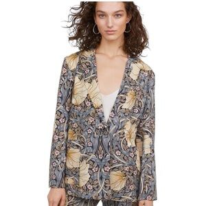 William Morris & Co. x H&M Arts & Crafts Floral Blazer
